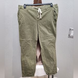 Torrid Crop pants